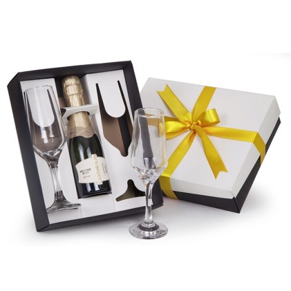 Kit Espumante Chandon e Taças Personalizado